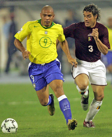 尤其是在边 尤其是在边