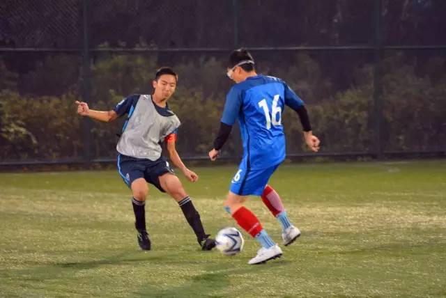 湖人在进攻 湖人在进攻