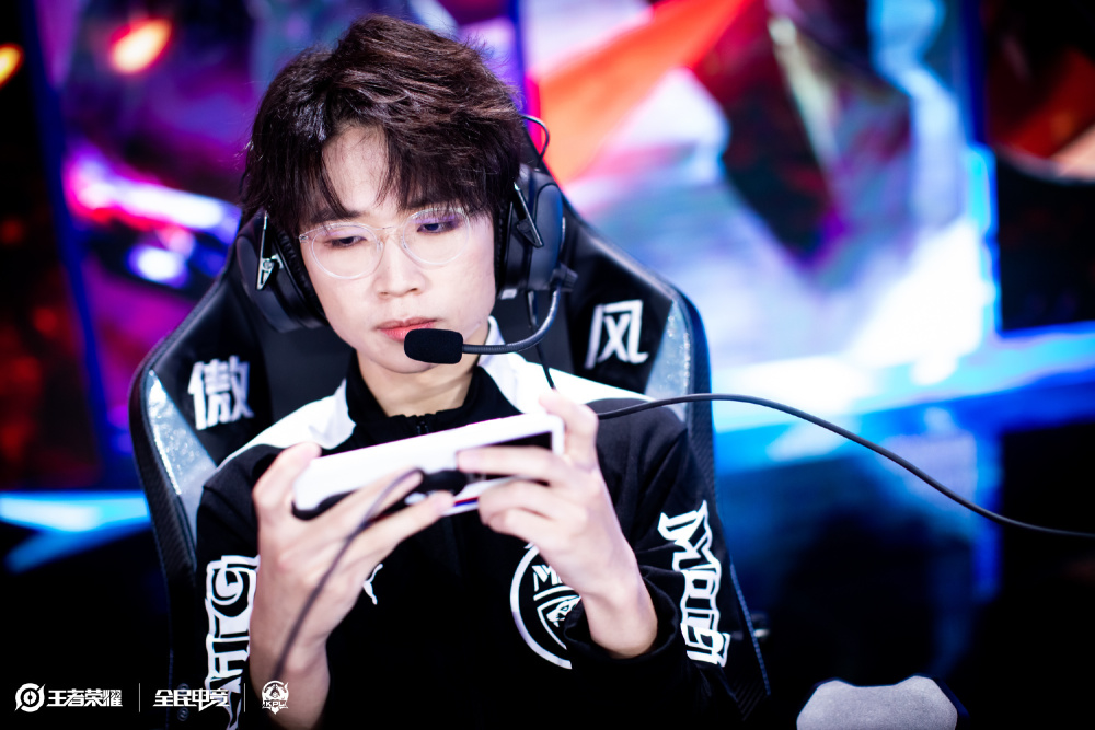 阵容空间去 阵容空间去